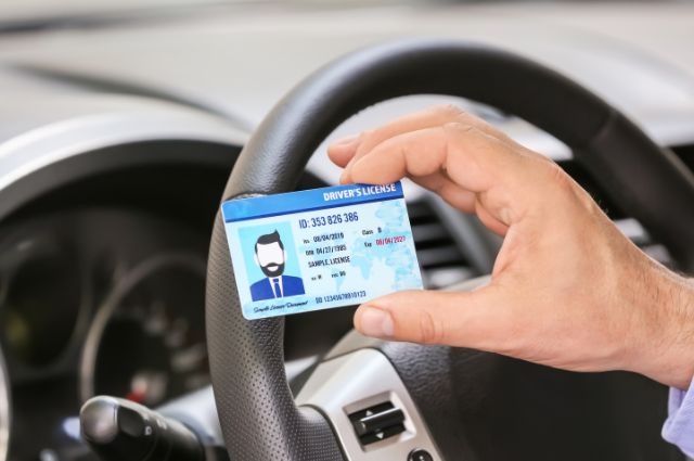 Comprar CNH Original: Tire Sua Carteira de Forma Correta e Oficial